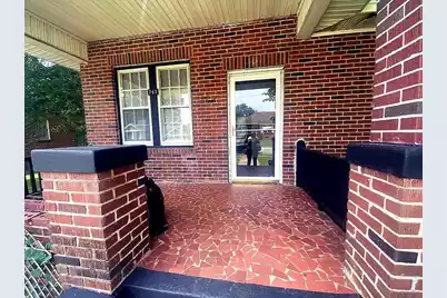 747 Holloway Avenue, Greenwood, SC 29646 - Photo 2