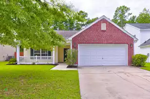 450 Dovetail Cir, Summerville, SC 29483 - Photo 1
