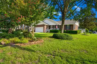 197 Lancaster Road, Summerville, SC 29485 - Photo 2