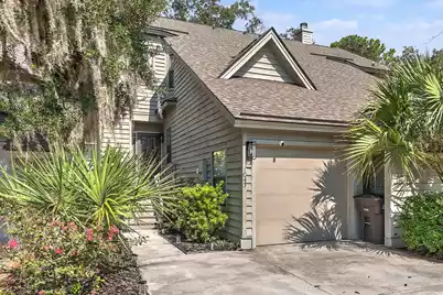 1043 Marsh Court Lane, Mount Pleasant, SC 29464 - Photo 2