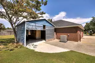 1042 Loblolly Dr, Manning, SC 29102 - Photo 4