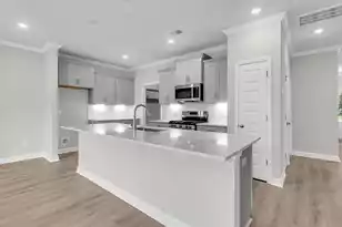 108 Dahlberg St, Summerville, SC 29483 - Photo 2
