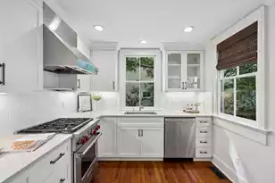 57 Vanderhorst St, Charleston, SC 29403 - Photo 22