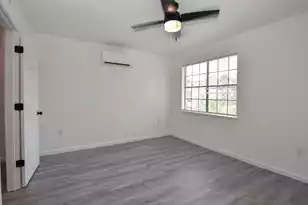 7725 Oldridge Rd, North Charleston, SC 29418 - Photo 8