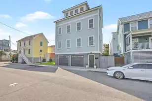 83 Cooper St, Charleston, SC 29403 - Photo 4