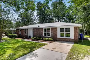 7667 Mendelwood Dr, North Charleston, SC 29418 - Photo 2
