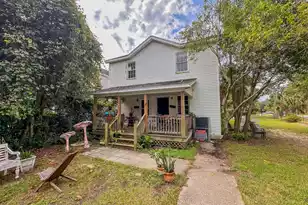 211 Poplar Street W, Charleston, SC 29403 - Photo 1