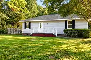 169 Ravenell Dr, Saint Stephen, SC 29479 - Photo 10