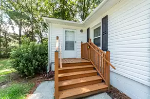 2139 Pierpont Ave, Charleston, SC 29414 - Photo 2