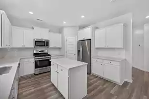 126 Red Blf St, Summerville, SC 29483 - Photo 12