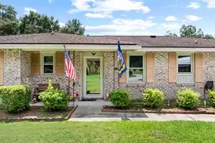 4935 Foxwood Dr, North Charleston, SC 29418 - Photo 2