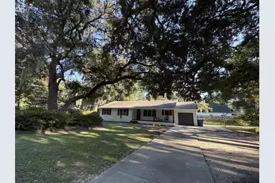 8 Miller Drive W, Beaufort, SC 29907 - Photo 2