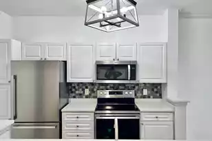 130 River Landing Dr, Daniel Island, SC 29492 - Photo 8