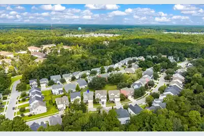 130 Ashley Bluffs Road, Summerville, SC 29485 - Photo 4