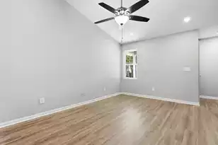 5230 Scarsdale Ave, North Charleston, SC 29418 - Photo 6