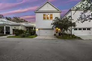 1056 Ave Of Oaks, Charleston, SC 29407 - Photo 14