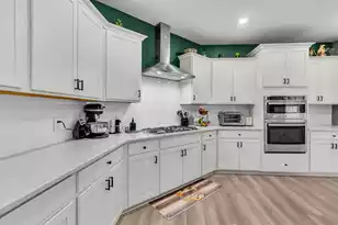 118 Red Blf St, Summerville, SC 29483 - Photo 18