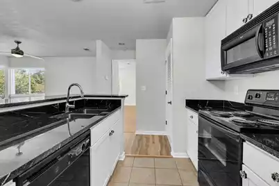 275 Alexandra Drive #11, Mount Pleasant, SC 29464 - Photo 22