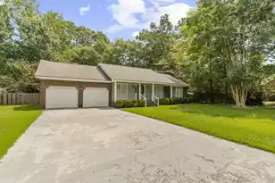 102 Worlingham Ct, Goose Creek, SC 29445 - Photo 2