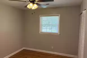 1224 Venning Rd, Mount Pleasant, SC 29464 - Photo 10