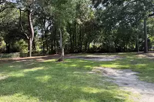 1224 Venning Rd, Mount Pleasant, SC 29464 - Photo 20