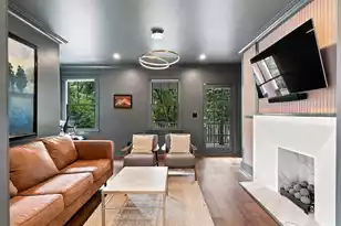 58 Laurens St, Charleston, SC 29401 - Photo 42