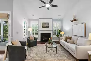 2576 Larch Ln, Mount Pleasant, SC 29466 - Photo 10