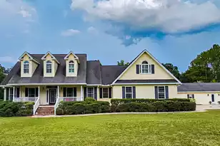 220 Sandy Springs Cir, Walterboro, SC 29488 - Photo 1