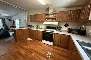 100 Dunmeyer Loop Rd, Summerville, SC 29485 - Photo 16