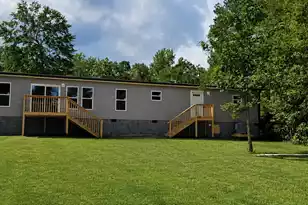 692 Gardens Gate Rd, Eutawville, SC 29048 - Photo 14