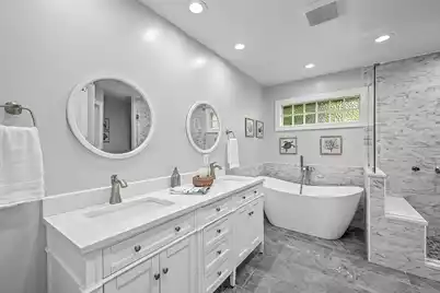 667 Fisherman's Bend, Mount Pleasant, SC 29464 - Photo 12