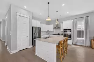 267 Witherspoon St, Summerville, SC 29486 - Photo 6