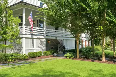 313 Station 30 Street, Sullivans Island, SC 29482 - Photo 10