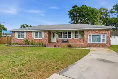1246 Honeysuckle Lane, Charleston, SC 29412 - Photo 2