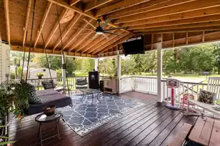 749 Coral Acres Dr, Moncks Corner, SC 29461 - Photo 6