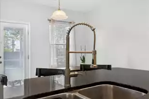 111 Brookhaven Rd, Summerville, SC 29486 - Photo 12