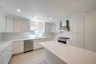 1232 Silverleaf Cir, Charleston, SC 29412 - Photo 8
