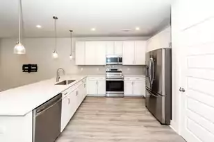 7722 Park Gate Dr, North Charleston, SC 29418 - Photo 6