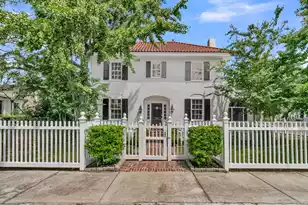 26 Limehouse St, Charleston, SC 29401 - Photo 1