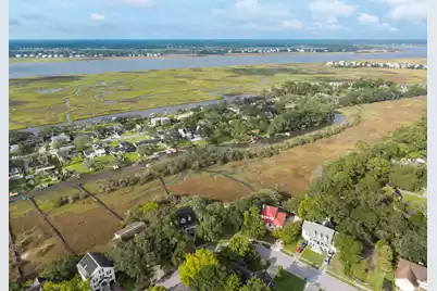 217 Marsh Oaks Drive, Charleston, SC 29407 - Photo 16