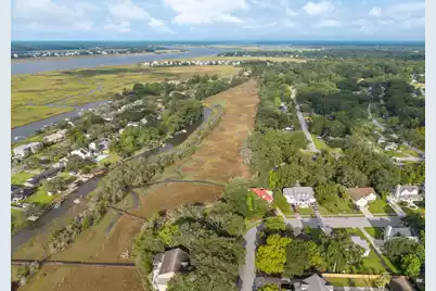 217 Marsh Oaks Drive, Charleston, SC 29407 - Photo 14