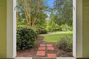 1213 Rosewood Ln, Mount Pleasant, SC 29464 - Photo 2