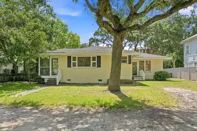 8 William Street, Mount Pleasant, SC 29464 - Photo 2