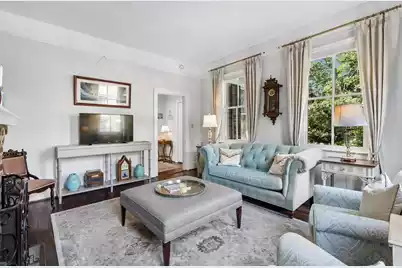 47 Queen Street #Unit B, Charleston, SC 29401 - Photo 10