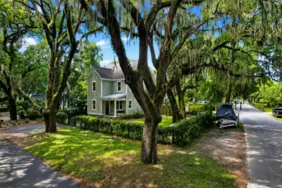 2204 Wappoo Drive, Charleston, SC 29412 - Photo 2