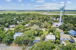 504 Cooper Ave E, Folly Beach, SC 29439 - Photo 28