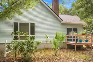 8557 Palmetto Rd, Edisto Island, SC 29438 - Photo 6