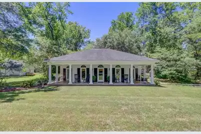 204 Salisbury Drive, Summerville, SC 29483 - Photo 1