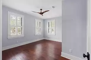 200 Queen St, Mount Pleasant, SC 29464 - Photo 2