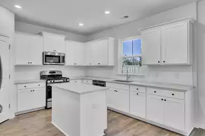 158 Haverhill Street, Summerville, SC 29486 - Photo 2